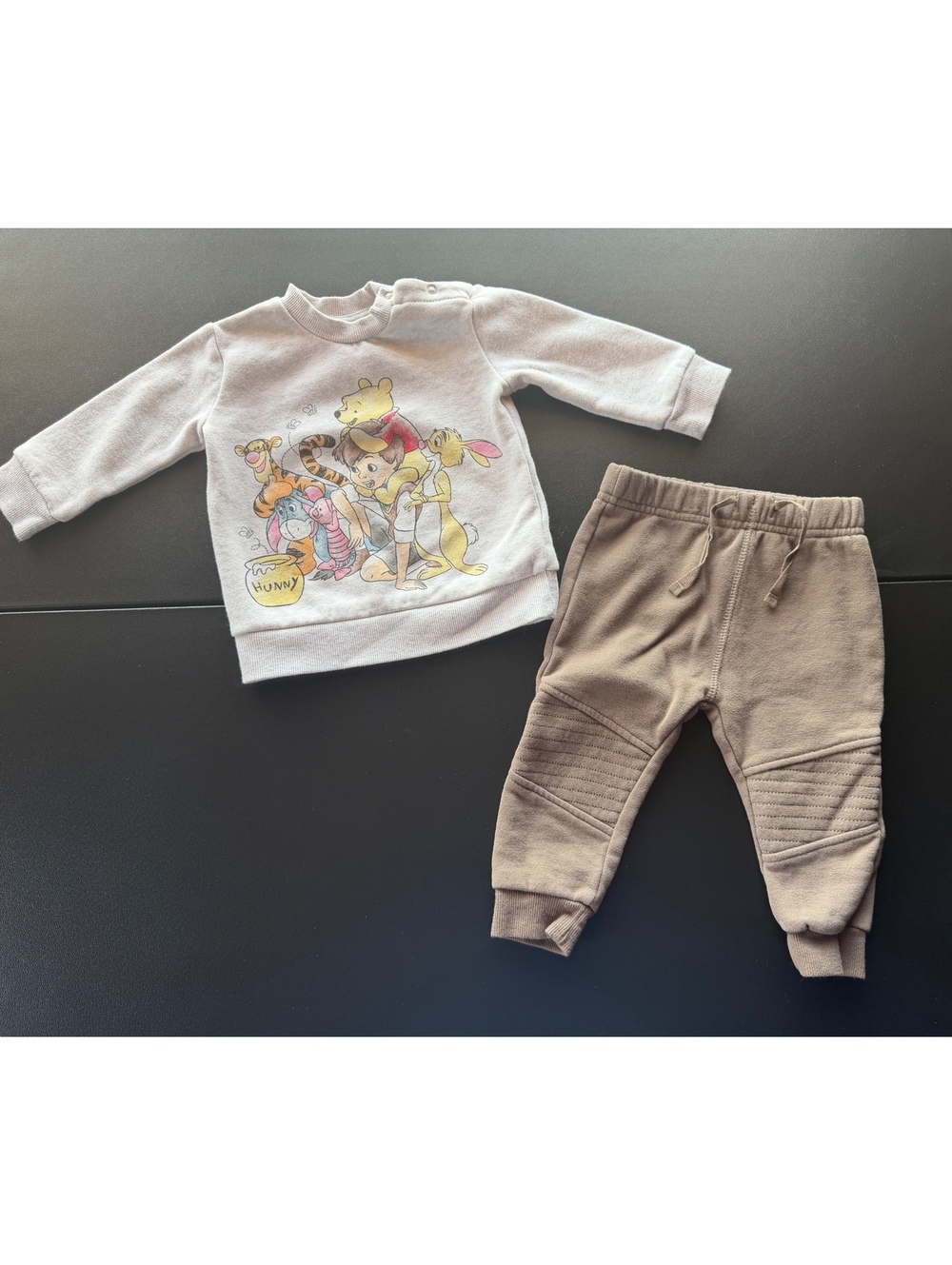 Disney Baby Winnie the Pooh & Friends 12M Sweatshirt Jogger Pants Set